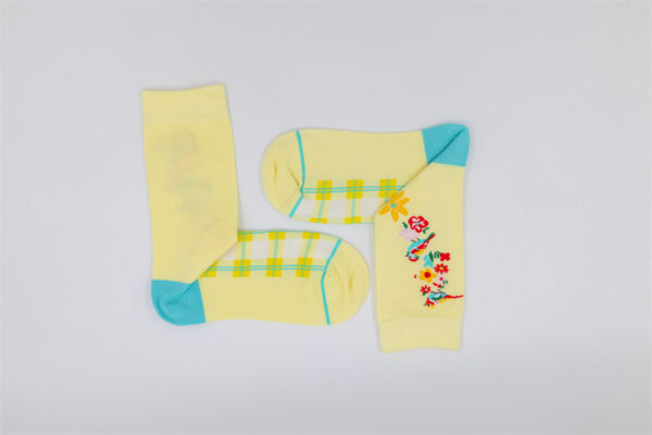 1 Paar Casual Socken Stricksocken Größe 35-39 AW152