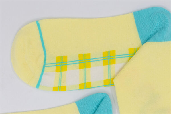 1 Paar Casual Socken Stricksocken Größe 35-39 AW152 – Bild 3
